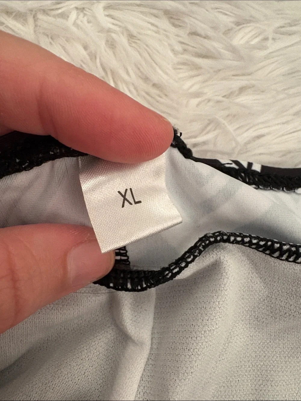 NEW Black And White Printed Halter Tie Swim Set Size XL From Amazon